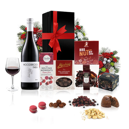 Red Wine, Nibbles & Pudding Gift Hamper