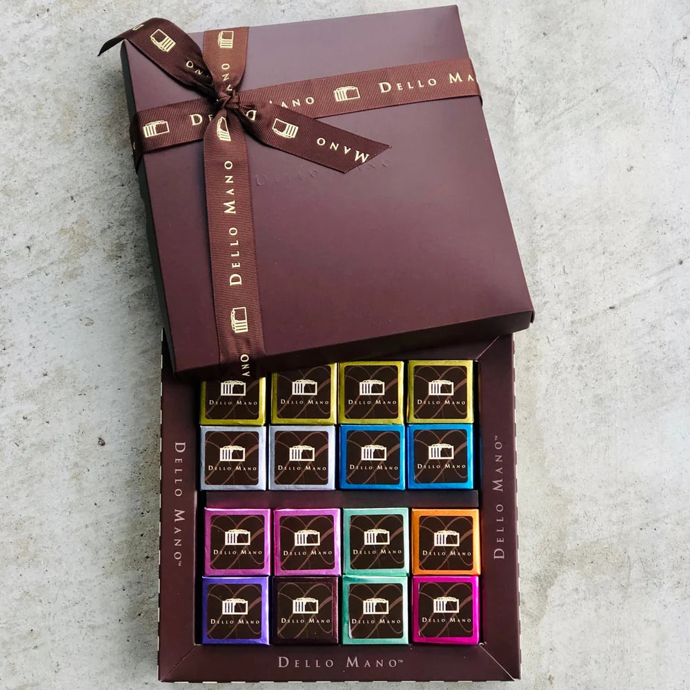 Luxury Brownie Gift Box – 16 Piece Mixed Flavours